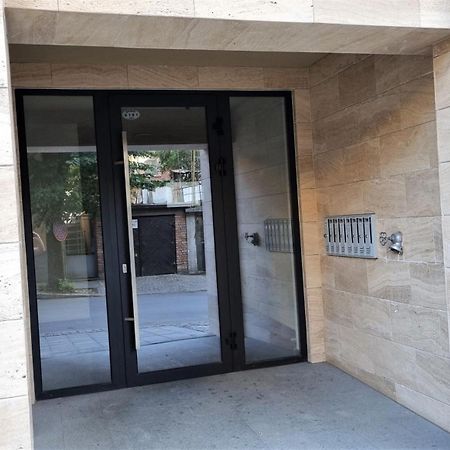 Luxury Quiet Apartment In The City Center Пловдив Екстериор снимка