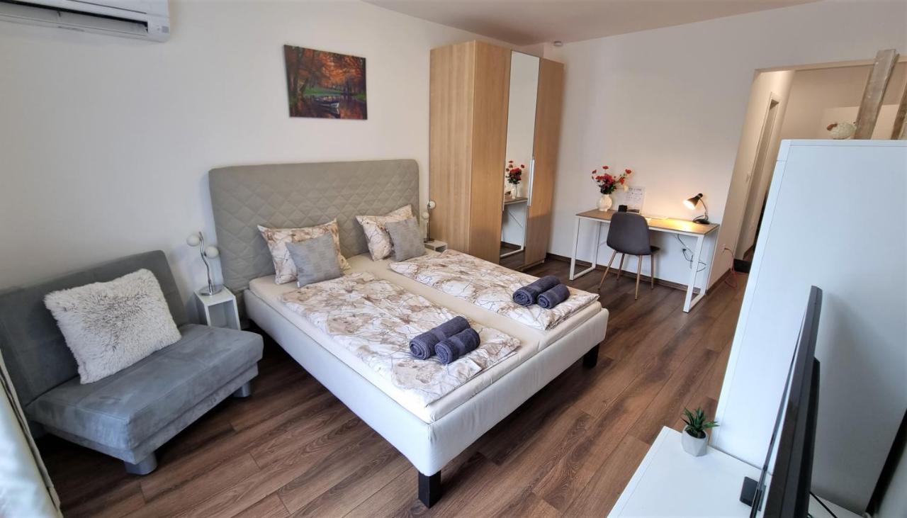 Luxury Quiet Apartment In The City Center Пловдив Екстериор снимка