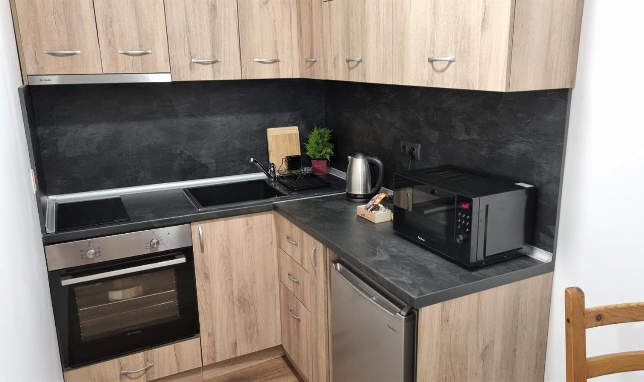 Luxury Quiet Apartment In The City Center Пловдив Екстериор снимка